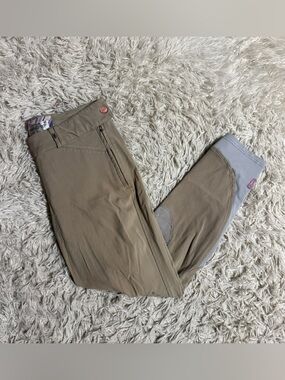 Women’s Size 28R Tan Tredstep Knee Patch Horseback Riding Breeches. Wear shown.